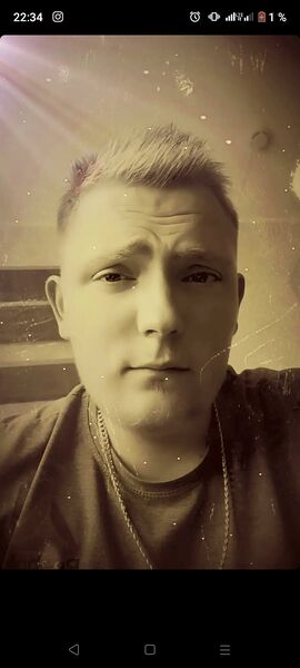  ,   Alex, 22 ,   ,   
