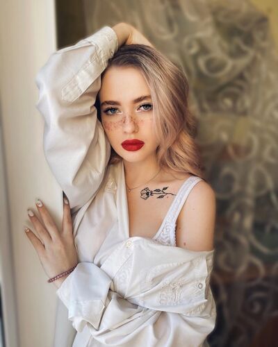  ,   Aleandra, 27 ,   ,   , c 
