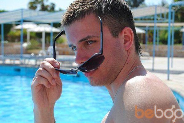  ,   Andrei, 32 ,   