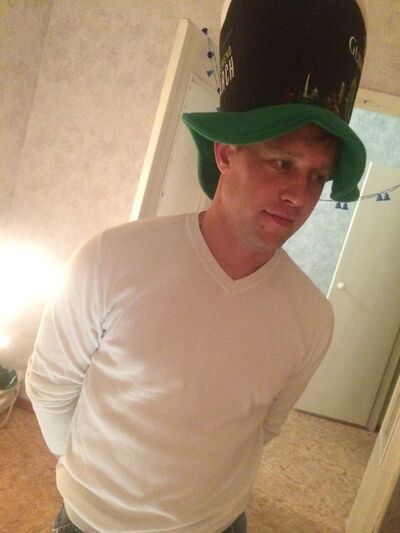  ,   Michael, 39 ,   ,   