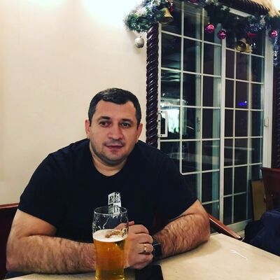  ,   Srgey, 49 ,   