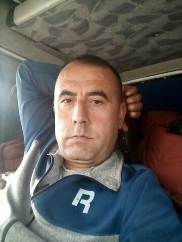  ,   M, 49 ,   ,   , c 