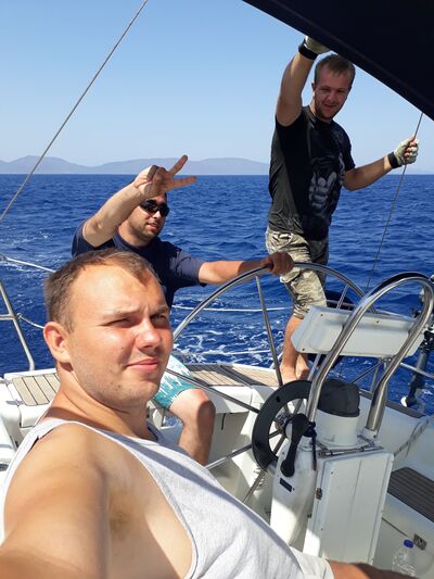  ,   Viktor, 33 ,   ,   , c 