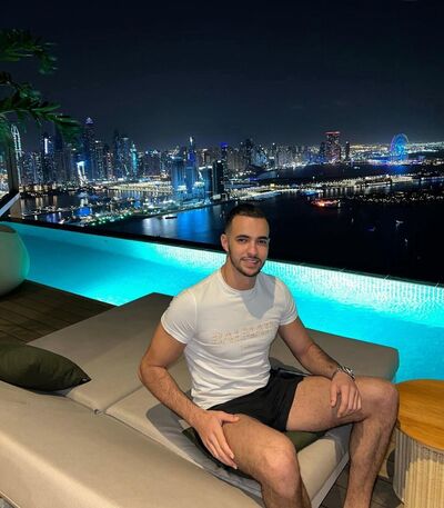  ,   Murad, 33 ,   ,   , c , 