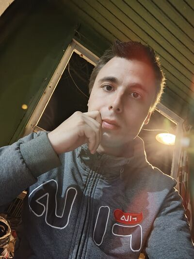  ,   Viktor, 27 ,   ,   , c , 