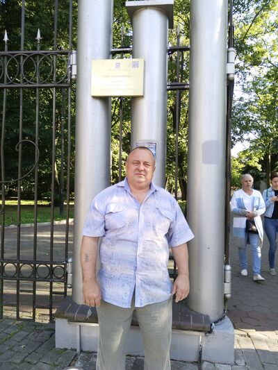  ,   Viktor, 64 ,     , c , 