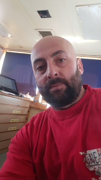  ,   Davit, 39 ,   ,   