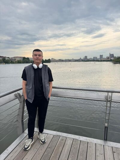 ,   Javid, 26 ,   ,   