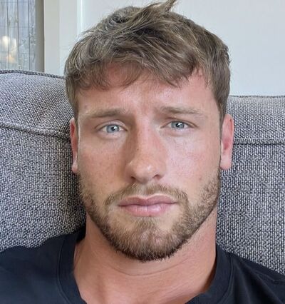 ,   Adriaan, 45 ,   ,   