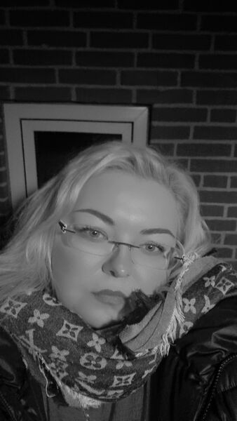  Sarstedt,   Irina, 38 ,   ,   , c 
