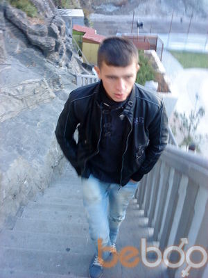  ,   Dato, 34 ,   