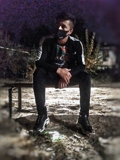  ,   Xan, 25 ,     , c 