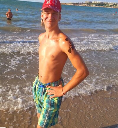  ,   Ivan, 22 ,   ,   