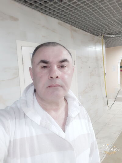  ,   Badri, 47 ,   ,   , c 