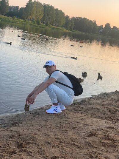  ,   Ali, 24 ,   ,   