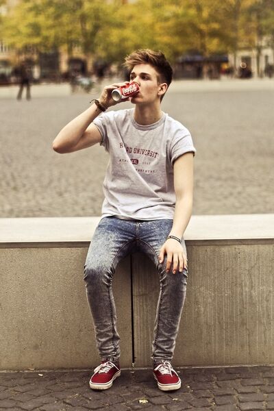  -,   , 23 ,   ,   
