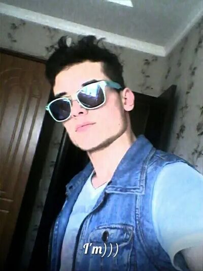  ,   Farid, 30 ,   ,   , c , 