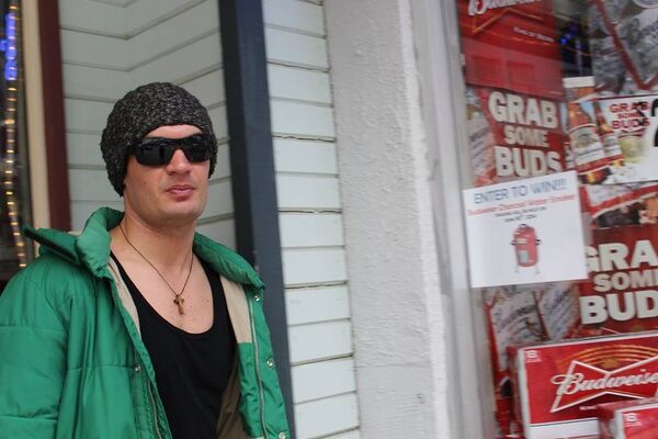  ,   Evgenii, 40 ,   ,   , c , 