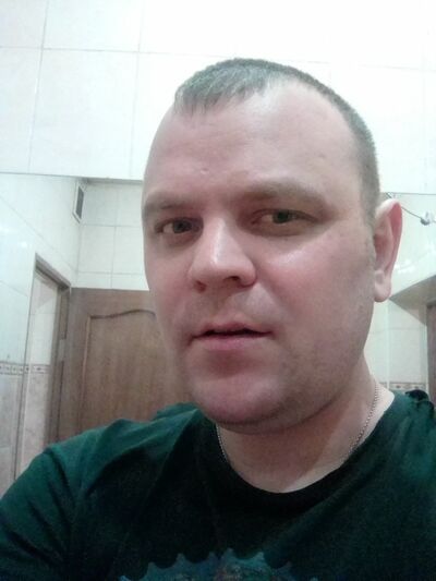  ,   Artem, 41 ,   