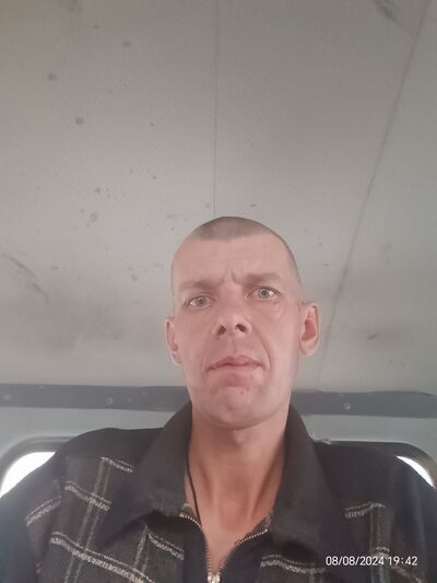  ,   Den, 42 ,   ,   , c 