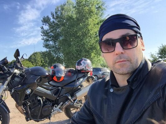  ,   Igor, 40 ,   c 