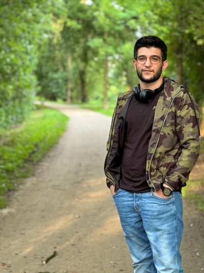  Essen,   , 25 ,   ,   