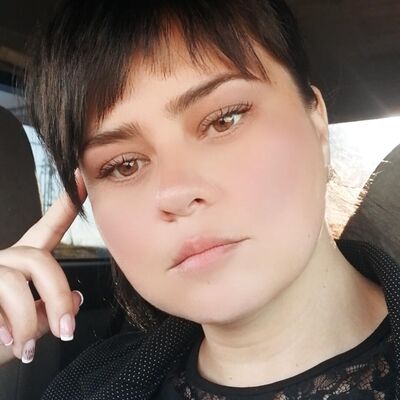  ,   Inessa, 32 ,   