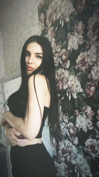  ,   Lubov, 32 ,  