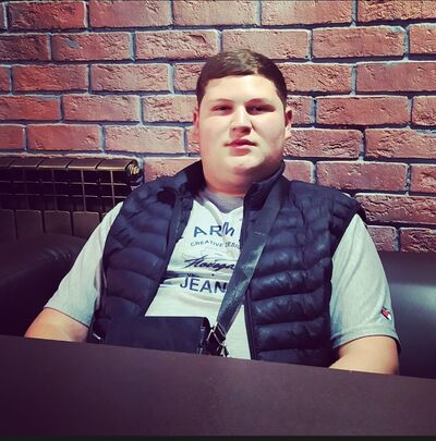  ,   Gagik, 24 ,   ,   