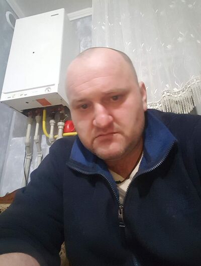  ,   Constantin, 50 ,   