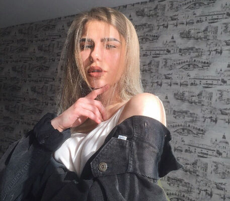  ,   Alina, 24 ,   ,   