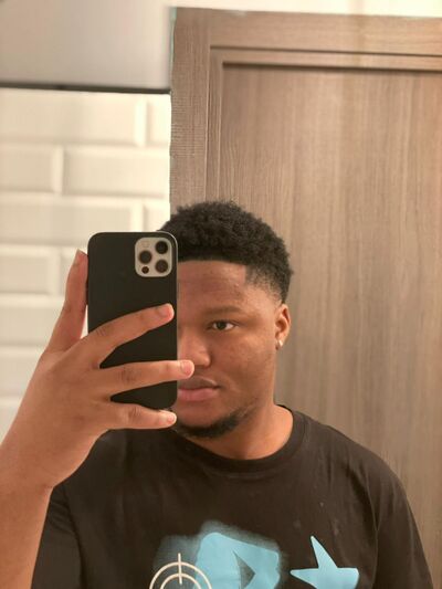  ,   Khalifa, 26 ,   ,   