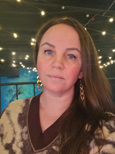  ,   Mila, 39 ,   ,   
