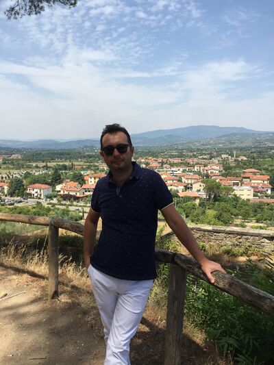  ,   Simon, 40 ,   