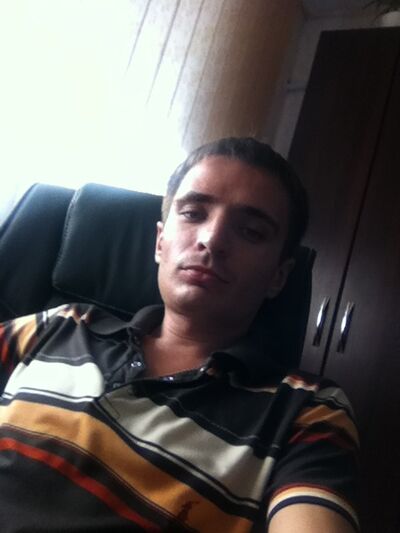  ,   Pavel, 32 ,   ,   , c 