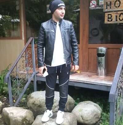  ,   Jaki, 38 ,   