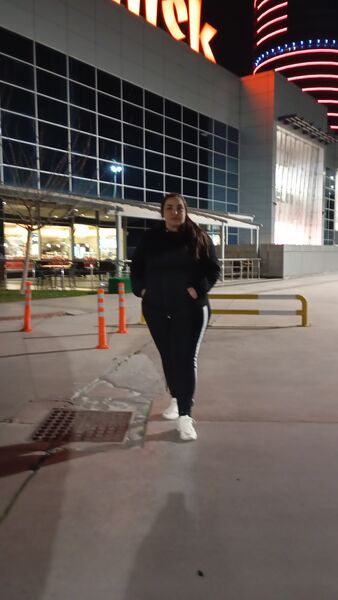  Menderes,   Melike, 35 ,   ,   