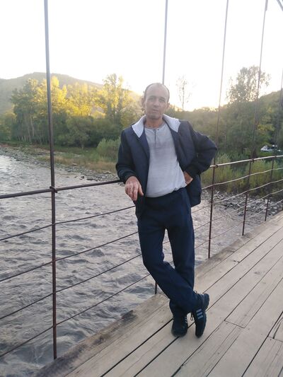  ,   , 52 ,     , c 