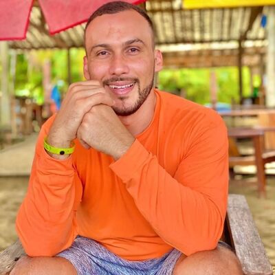  ,   David, 41 ,   ,   