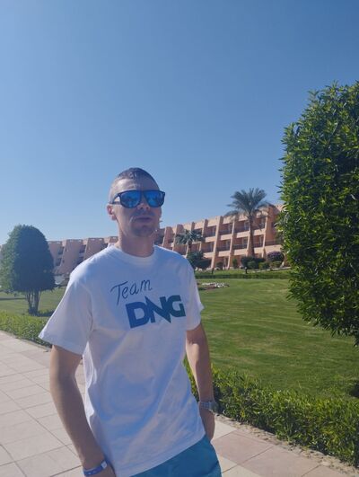  ,   Oleg, 45 ,   ,   