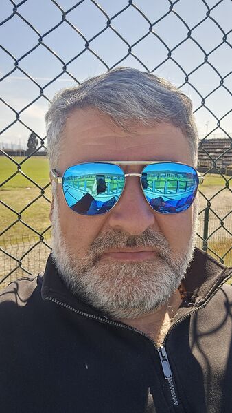 ,   Dekarte, 53 ,   ,   