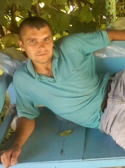  ,   Sergei, 40 ,   