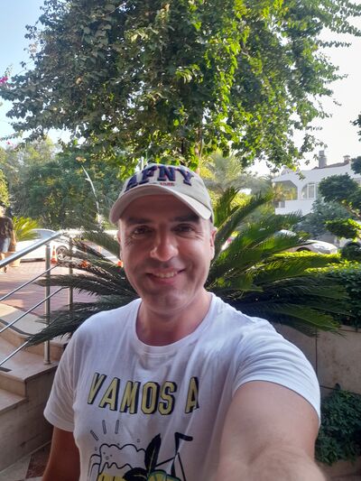  ,   Alexander, 42 ,   c 
