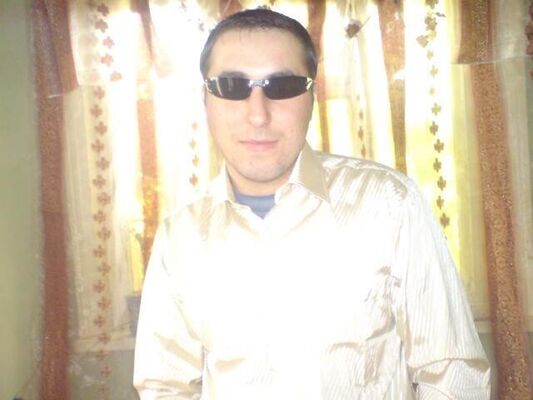  ,   Artem, 39 ,   ,   , c 