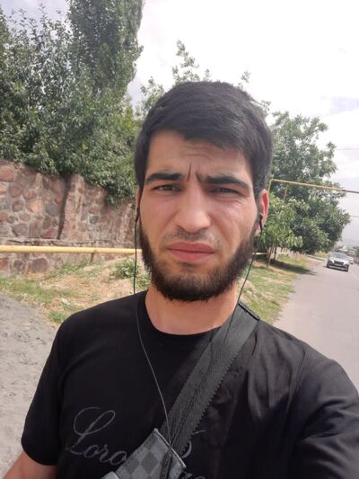  ,   Doniyor, 23 ,   ,   , c , 