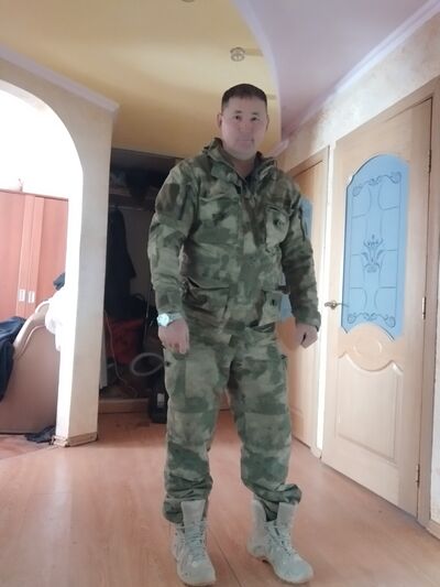  ,   Timur, 42 ,   ,   , c , 