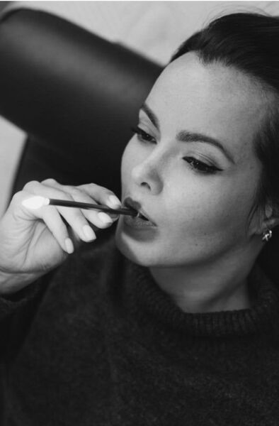  ,   Nina, 35 ,   ,   