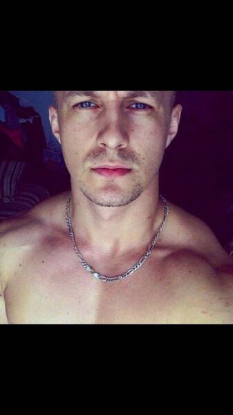  ,   Artem, 36 ,   ,   