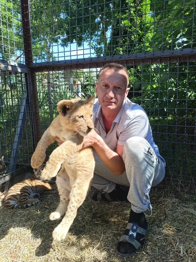  ,   Aleksandr, 45 ,   ,   
