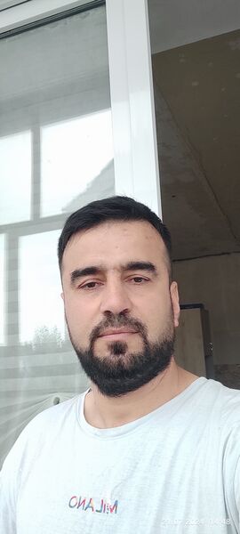  ,   Elgun, 39 ,   c 